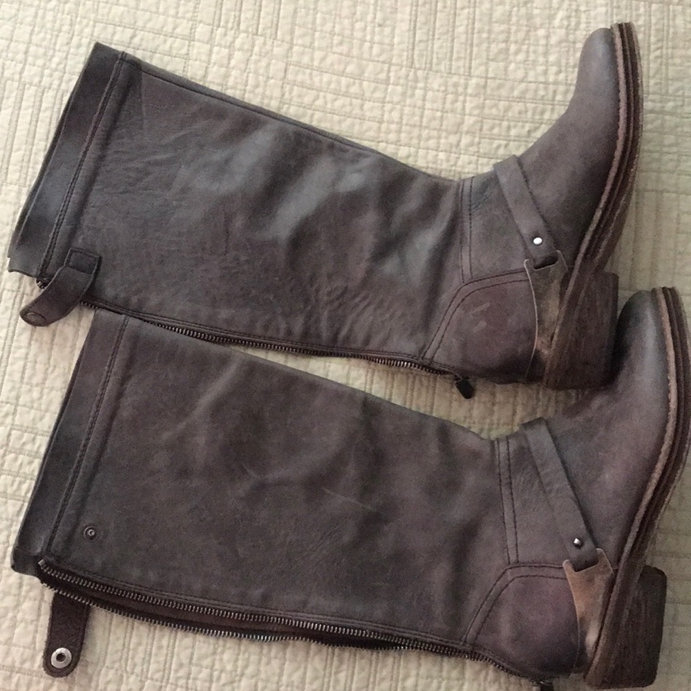 Women’s Boots
